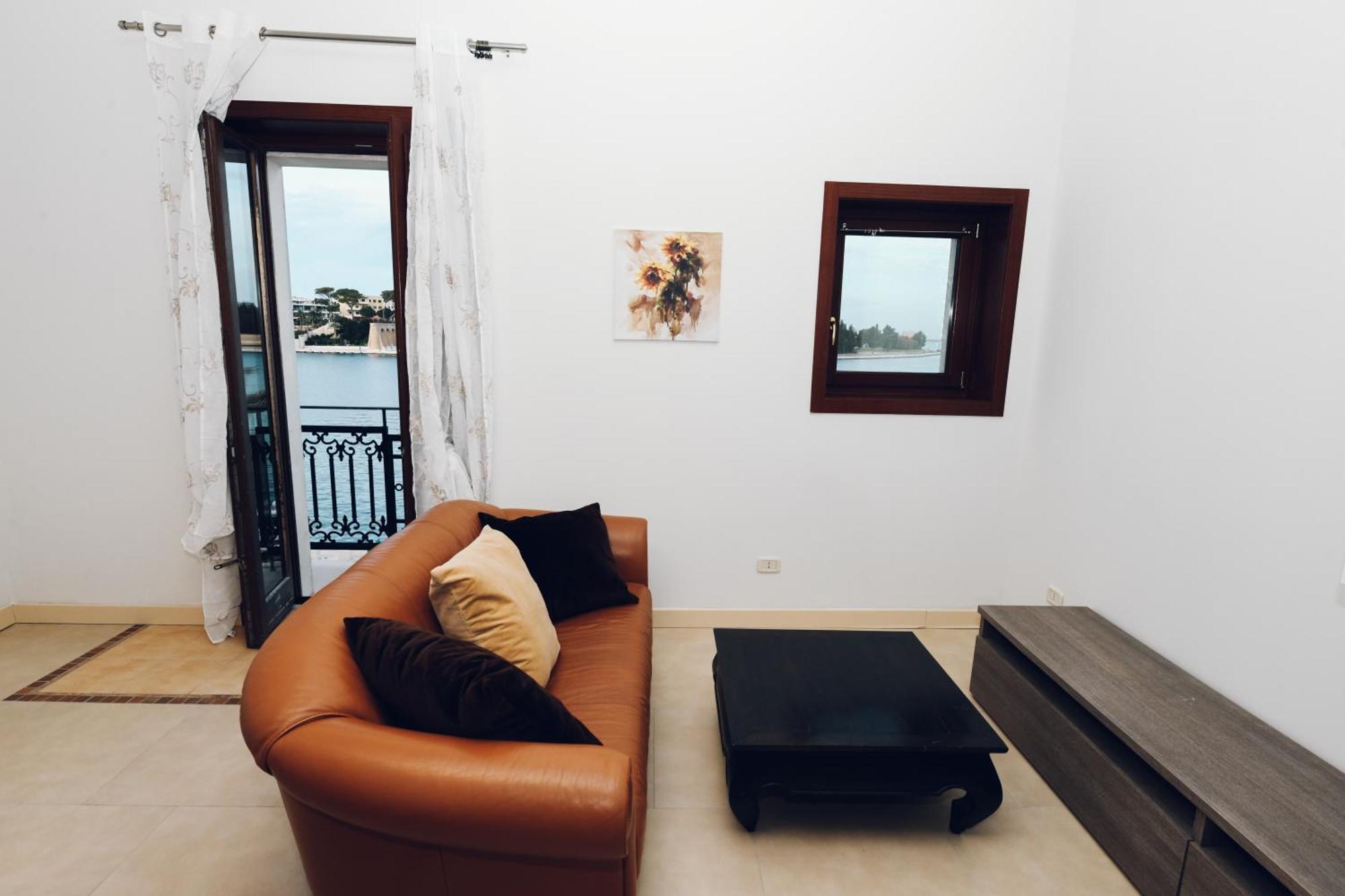 Verso Oriente Brindisi Extérieur photo
